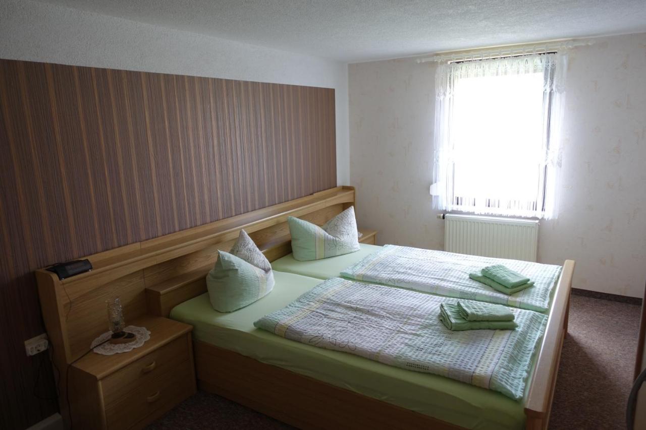 Ferienhaus Schaffrath Ehrenberg  Bagian luar foto